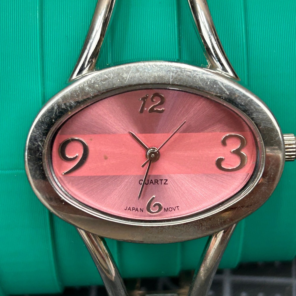 Oval Face Quartz Japan Movt‎ Women's Cuff Watch Pink Dial Silver Tone